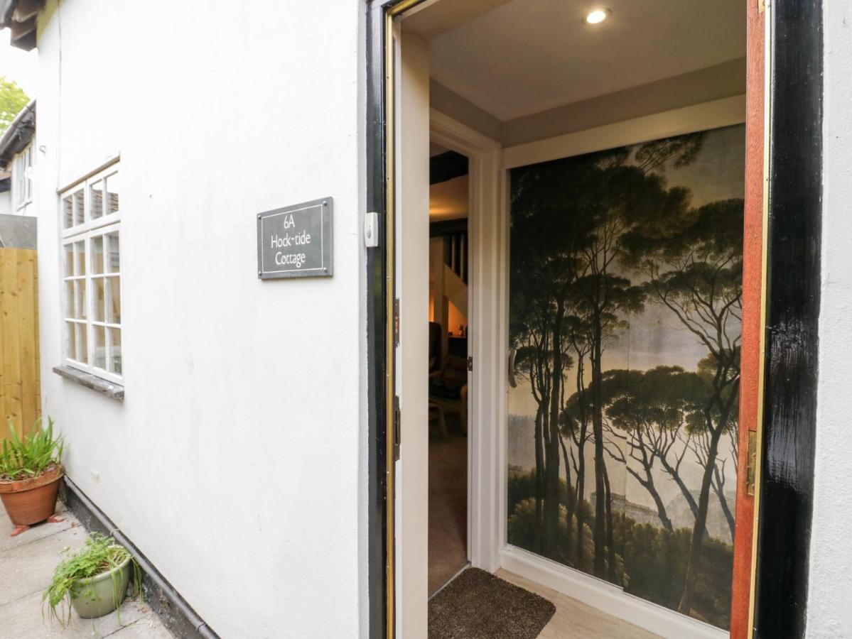 Hock-Tide Cottage 凯尼尔沃思 外观 照片
